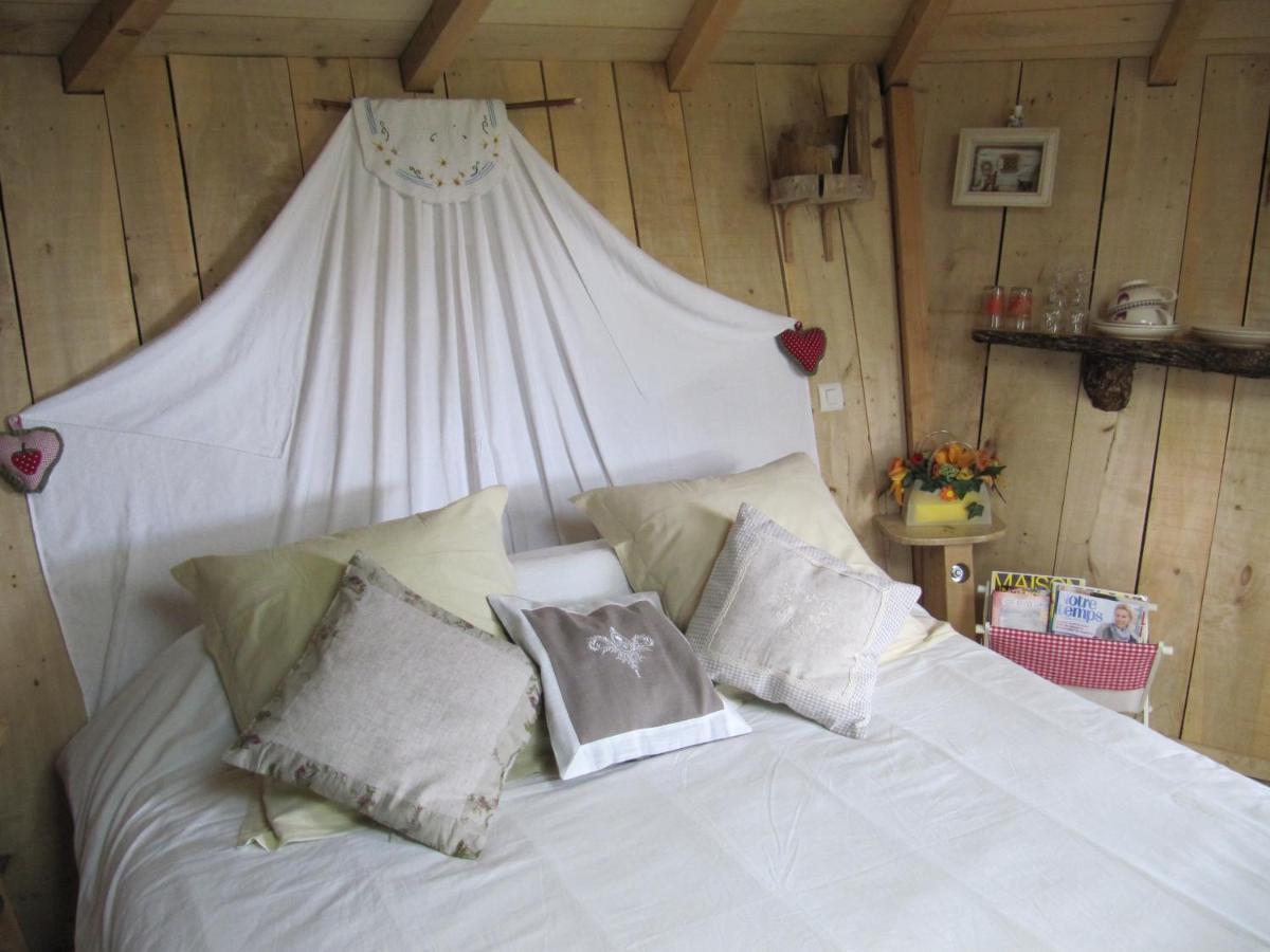 Camping Belle Riviere Chaniers Exterior foto